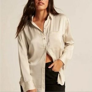 Abercrombie & Fitch - Satin Button-Up Shirt - Size XS - cream